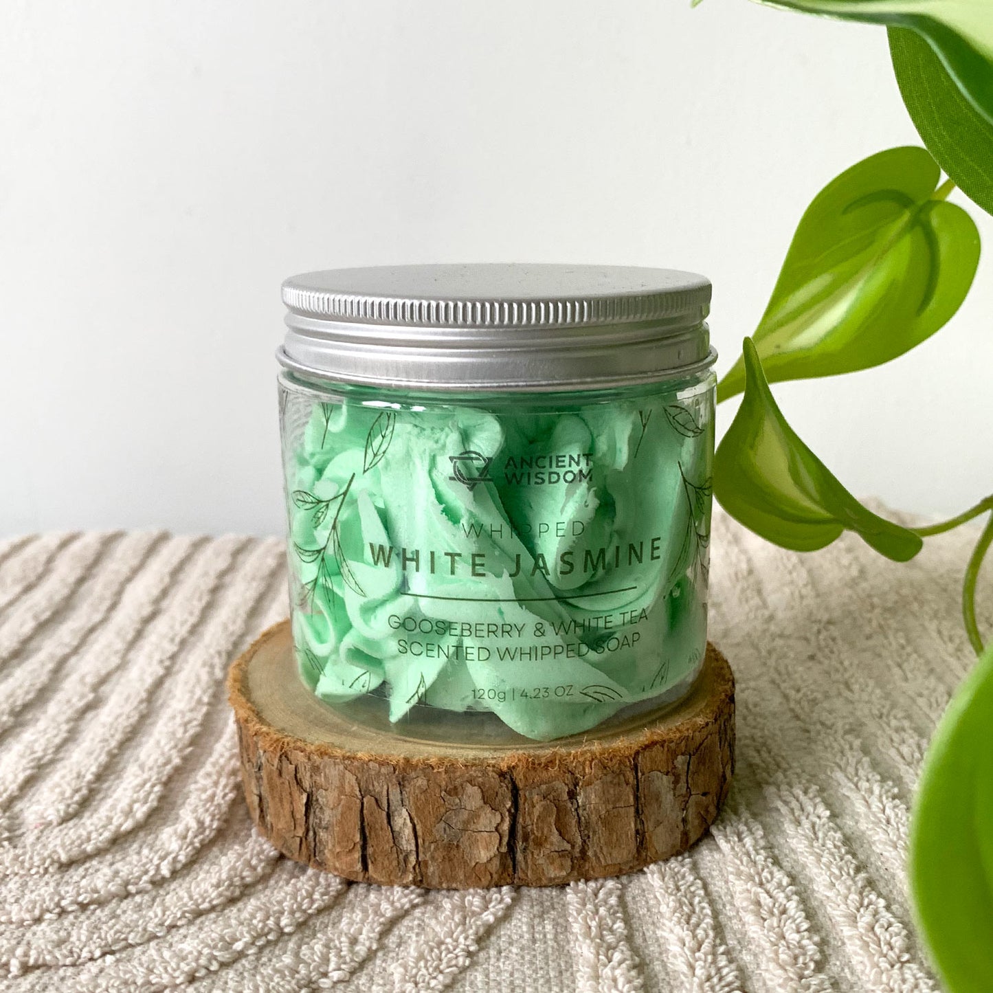 Savon crème fouettée Jasmin blanc