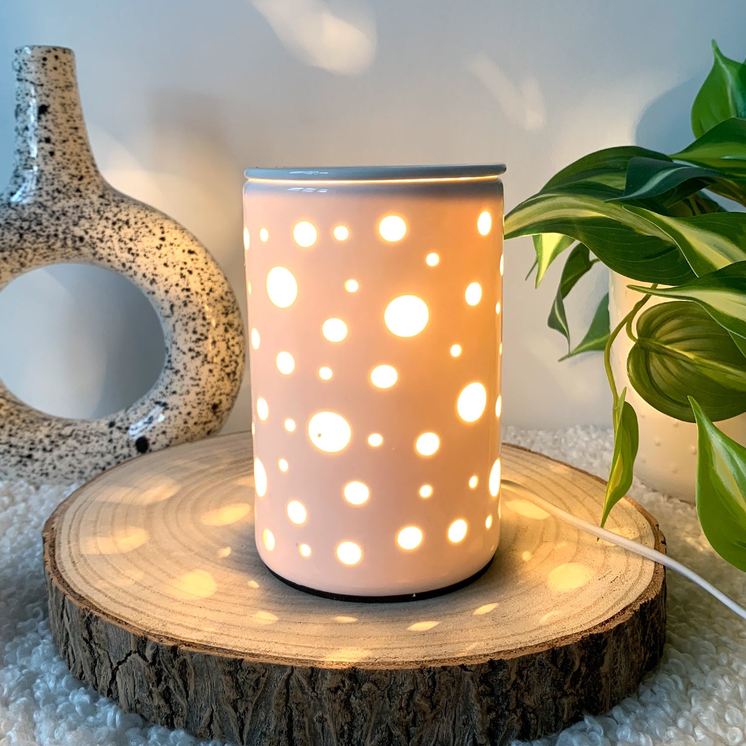 Brûleur Scentsy Minions neuf - Candle & Oil Warmers Brûleur Scentsy Minions neuf - Candle & Oil Warmers