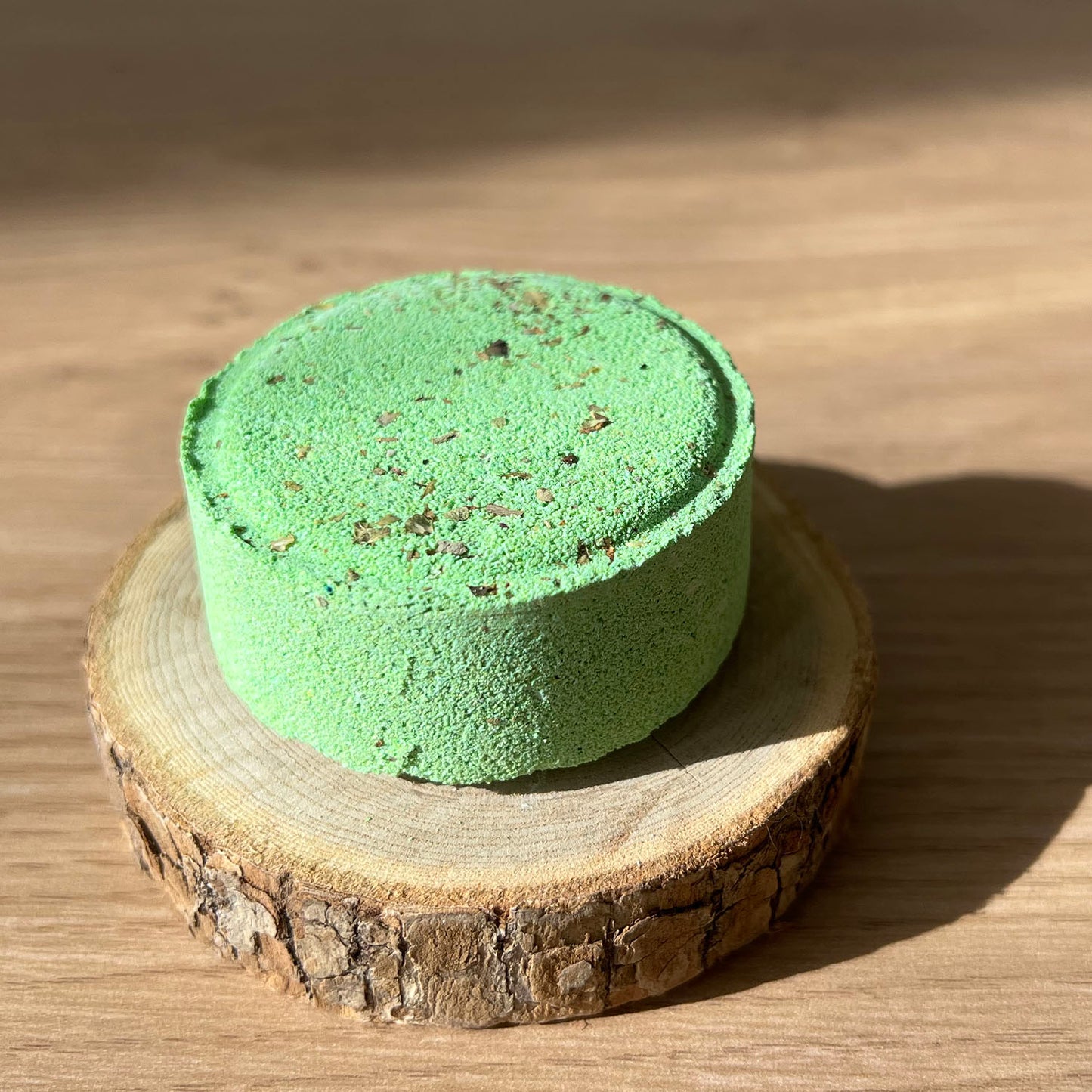 Galet de douche aromathérapie Énergie - Menthe & Eucalyptus