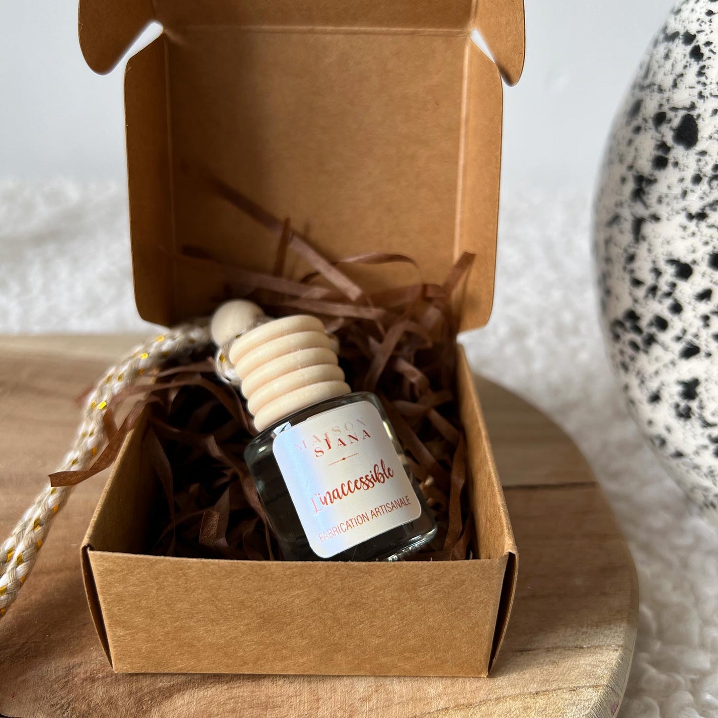 Parfum pour voiture naturel Inaccessible