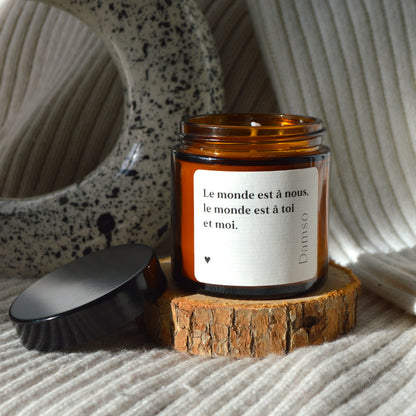Bougie citation "Le monde est à nous"